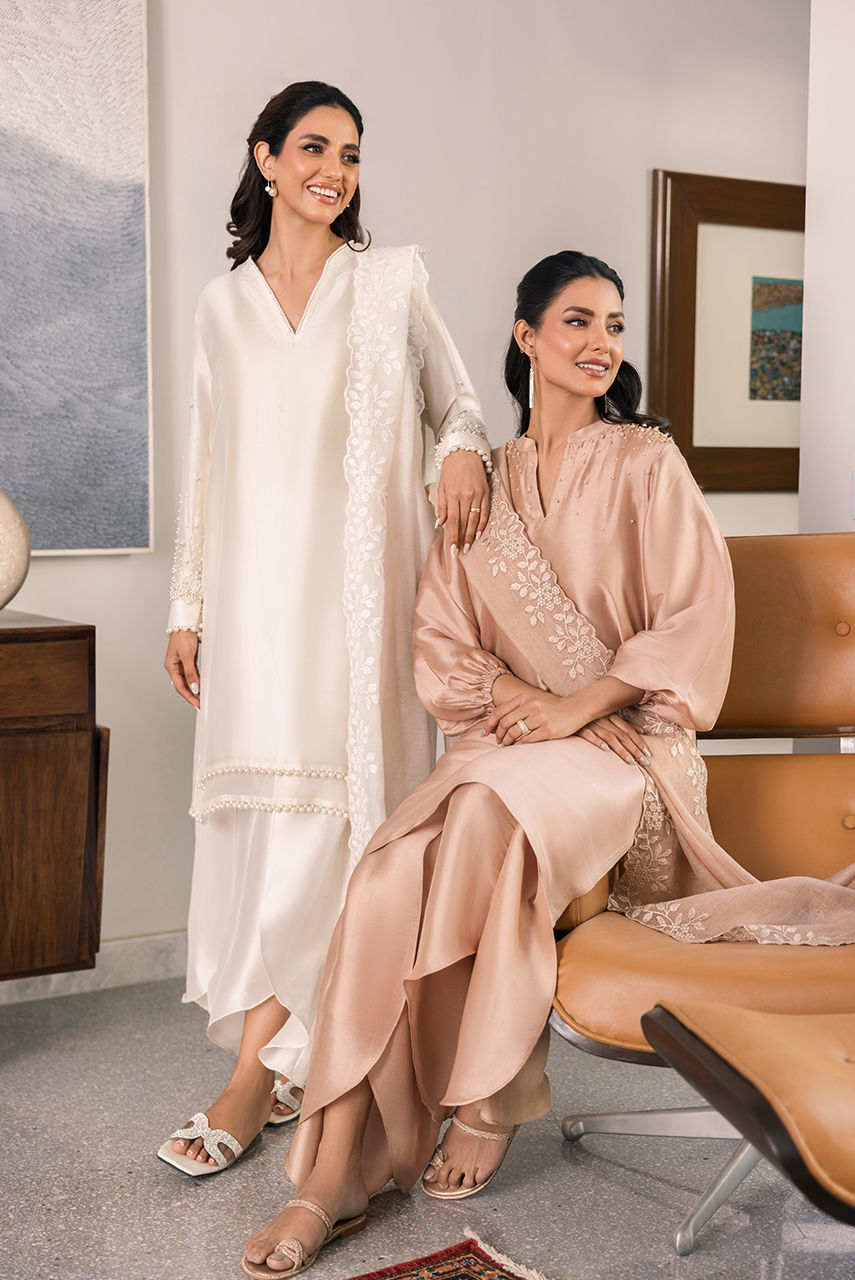 Deepak Perwani | Eid Edit 25 | Kut332 by Deepak Perwani - Designer Dress - Type: Ladies Clothes - Available at Libayah - 100% Original