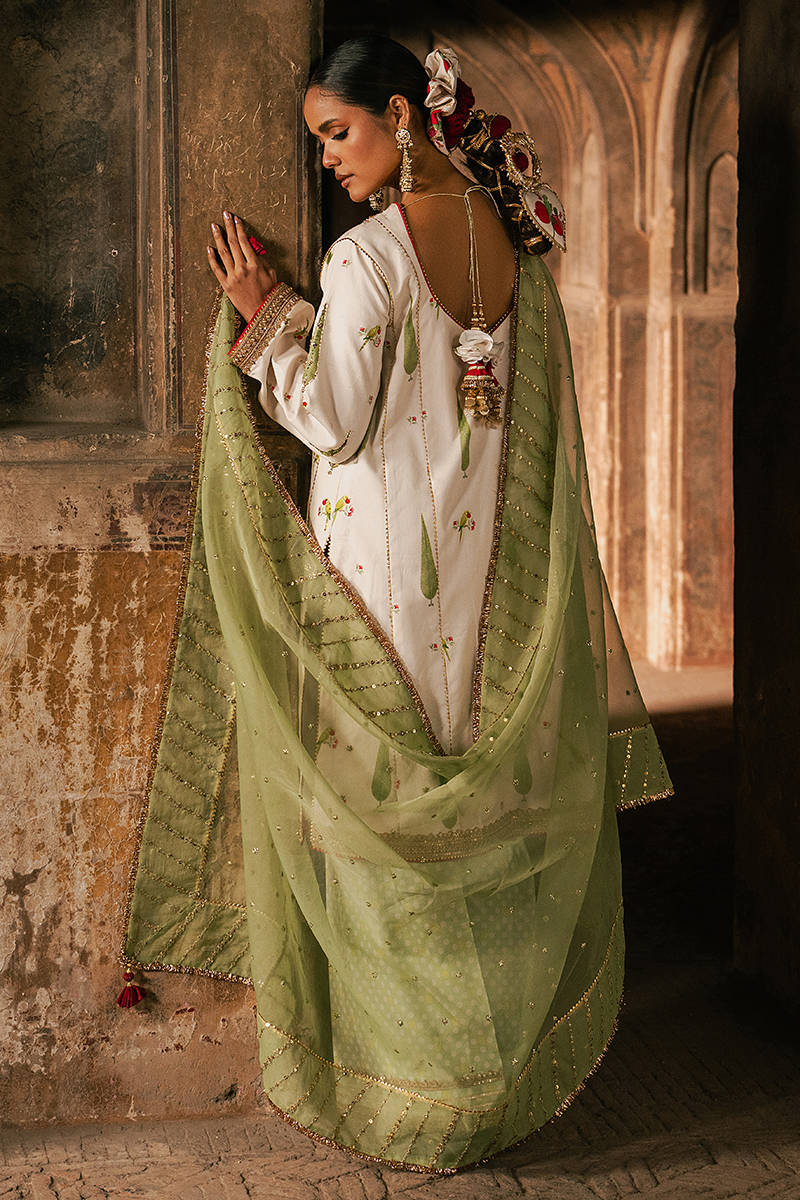 MNR | Guftagu Eid e Bahar | Junoon by MNR - Designer Dress  - Type : Ladies Clothes - Available at Libayah - 100% Original 