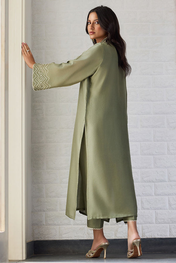 Deepak Perwani | Nazia Eid Edit 26 | Oliva by Deepak Perwani - Designer Dress  - Type : Ladies Clothes - Available at Libayah - 100% Original 
