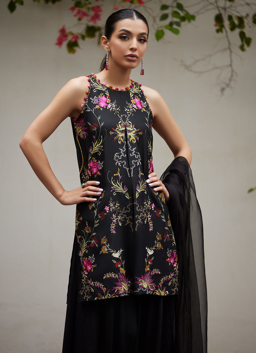 Farah Talib Aziz | Designer Picks 24 | SIYA BLACK EMBROIDERED SHIRT AND DUPATTA by Farah Talib Aziz - Designer Dress - Type: Ladies Clothes - Available at Libayah - 100% Original