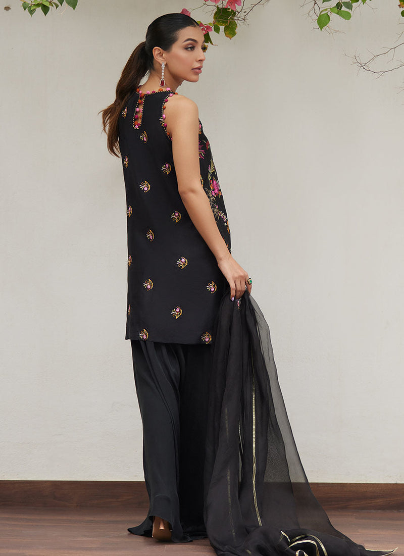 Farah Talib Aziz | Designer Picks 24 | SIYA BLACK EMBROIDERED SHIRT AND DUPATTA by Farah Talib Aziz - Designer Dress - Type: Ladies Clothes - Available at Libayah - 100% Original