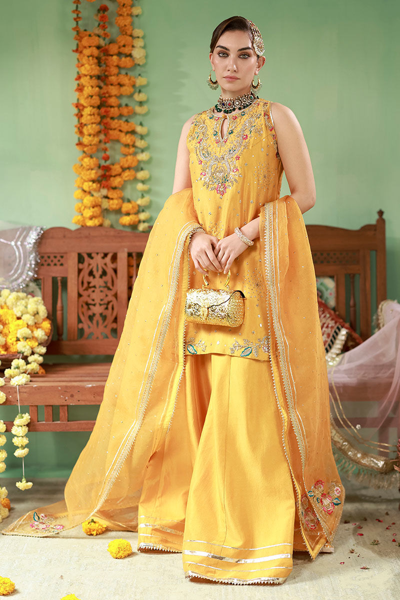 Ansab Jahangir | The Rani Edit | Arooba by Ansab Jahangir - Designer Dress  - Type : Ladies Clothes - Available at Libayah - 100% Original 