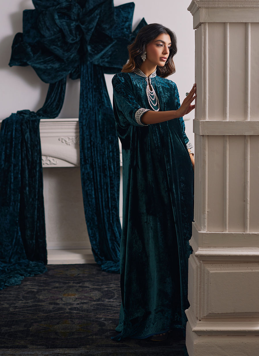 Farah Talib Aziz | Velvets The After Party | ALITA EMERALD KAFTAN by Farah Talib Aziz - Designer Dress - Type: Ladies Clothes - Available at Libayah - 100% Original