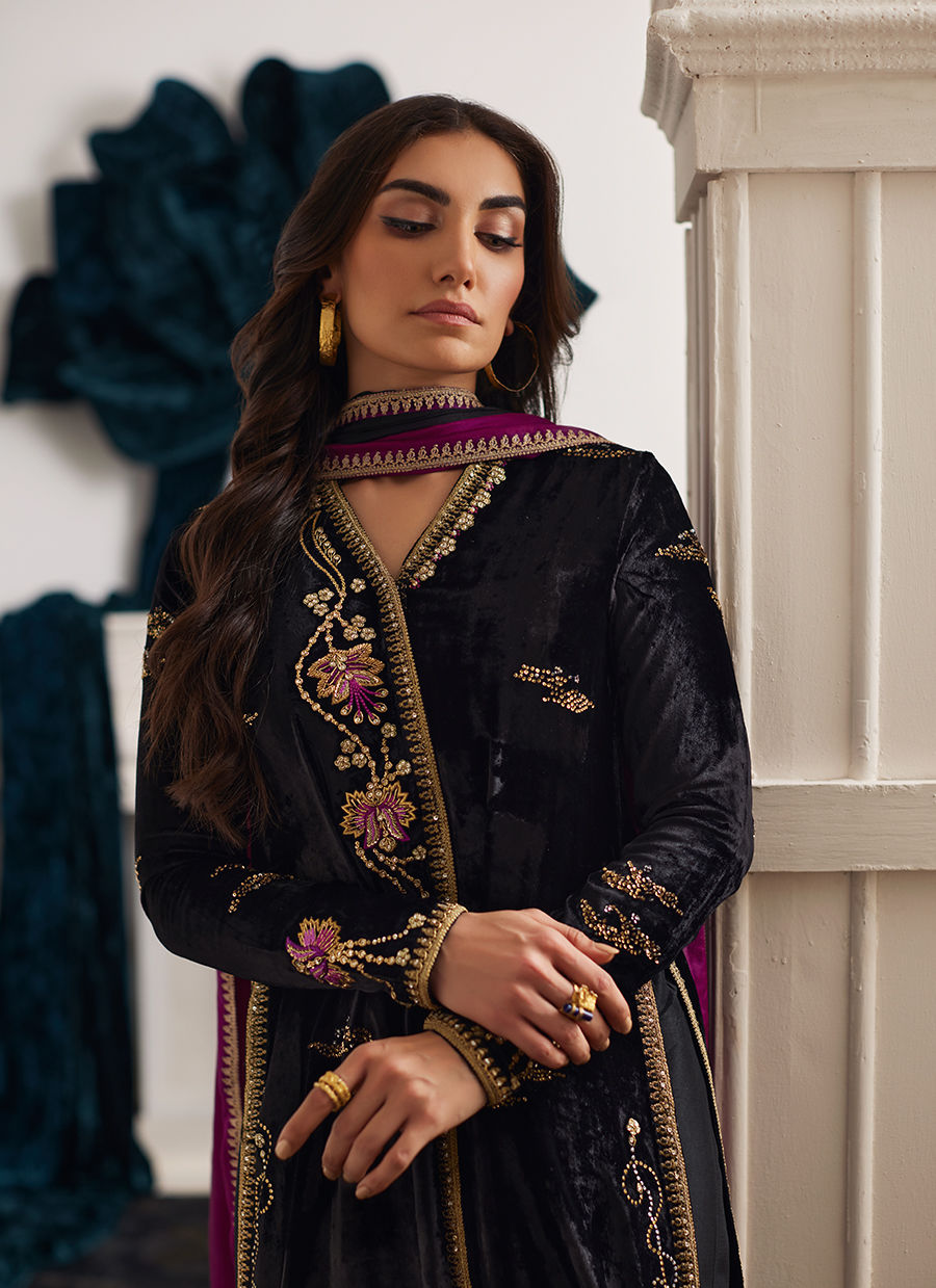 Farah Talib Aziz | Velvets The After Party | ANEMOS SHIRT AND DUPATTA by Farah Talib Aziz - Designer Dress - Type: Ladies Clothes - Available at Libayah - 100% Original