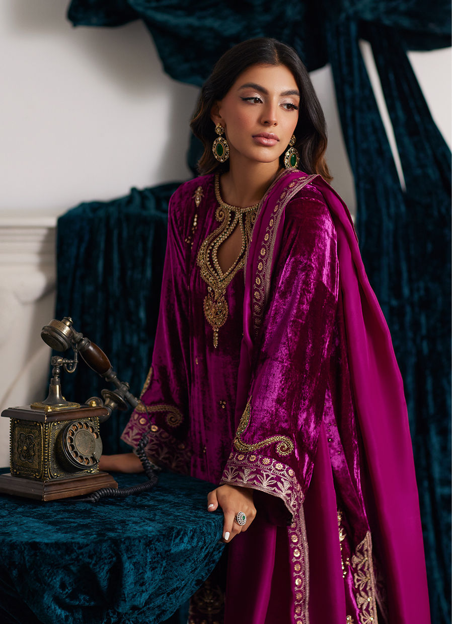 Farah Talib Aziz | Velvets The After Party | EMILI VELVET SHIRT AND DUPATTA by Farah Talib Aziz - Designer Dress - Type: Ladies Clothes - Available at Libayah - 100% Original