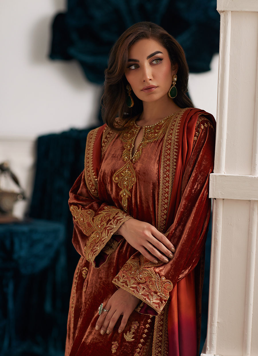 Farah Talib Aziz | Velvets The After Party | GRAZIELA SHIRT AND DUPATTA by Farah Talib Aziz - Designer Dress - Type: Ladies Clothes - Available at Libayah - 100% Original