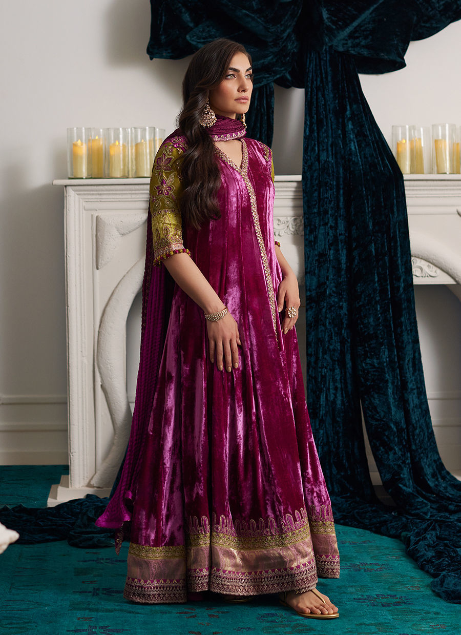 Farah Talib Aziz | Velvets The After Party | WYNN ANGRAKHA AND DUPATTA by Farah Talib Aziz - Designer Dress - Type: Ladies Clothes - Available at Libayah - 100% Original