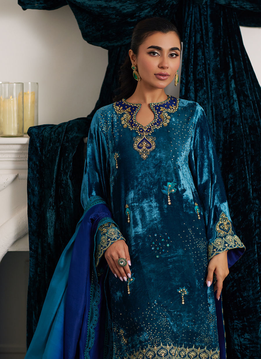 Farah Talib Aziz | Velvets The After Party | STIXX SHIRT AND DUPATTA by Farah Talib Aziz - Designer Dress - Type: Ladies Clothes - Available at Libayah - 100% Original