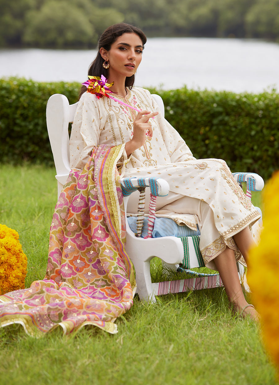 Farah Talib Aziz | Mayna Festive Luxe Pret | Ember Ivory Kurta And Dupatta