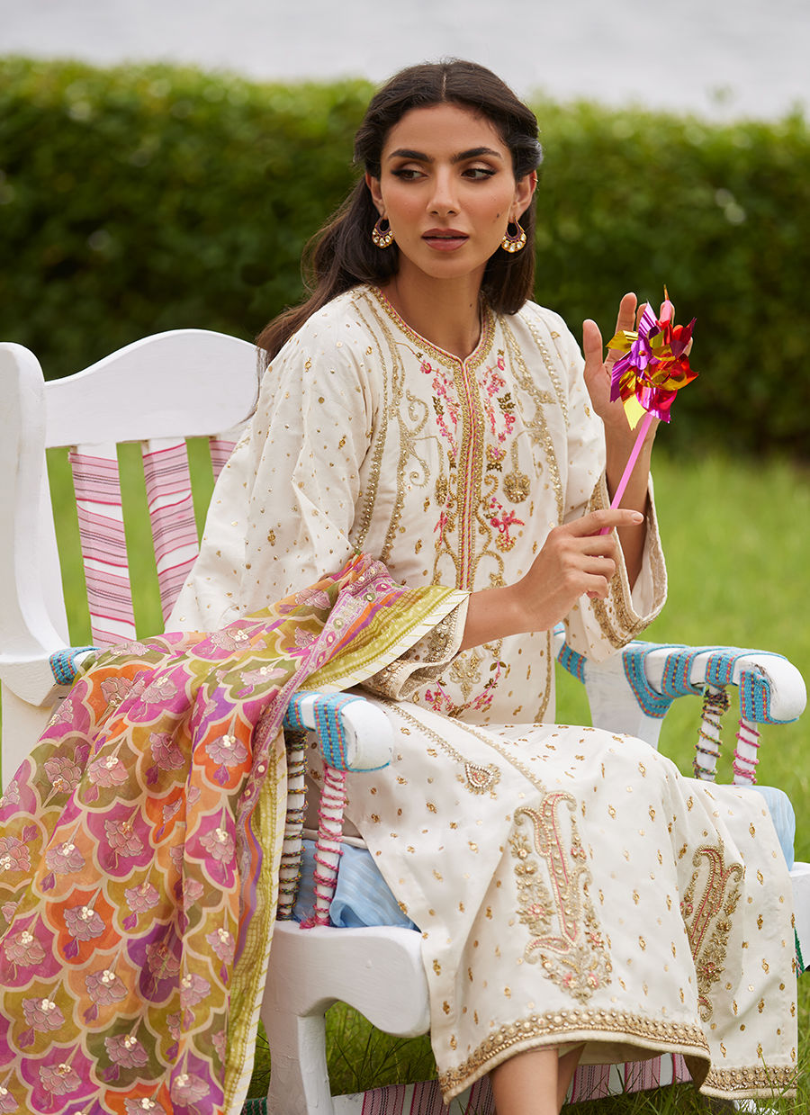 Farah Talib Aziz | Mayna Festive Luxe Pret | Ember Ivory Kurta And Dupatta