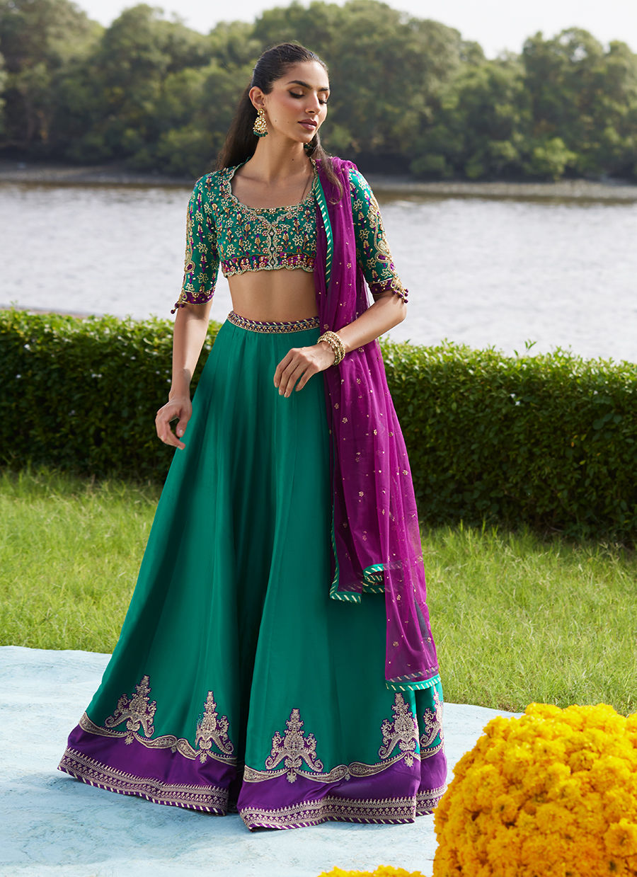 Amaranth Lehnga Choli – authentic Pakistani formal dress from the Farah Talib Aziz Mayna Festive Luxe Pret collection for women in the UK