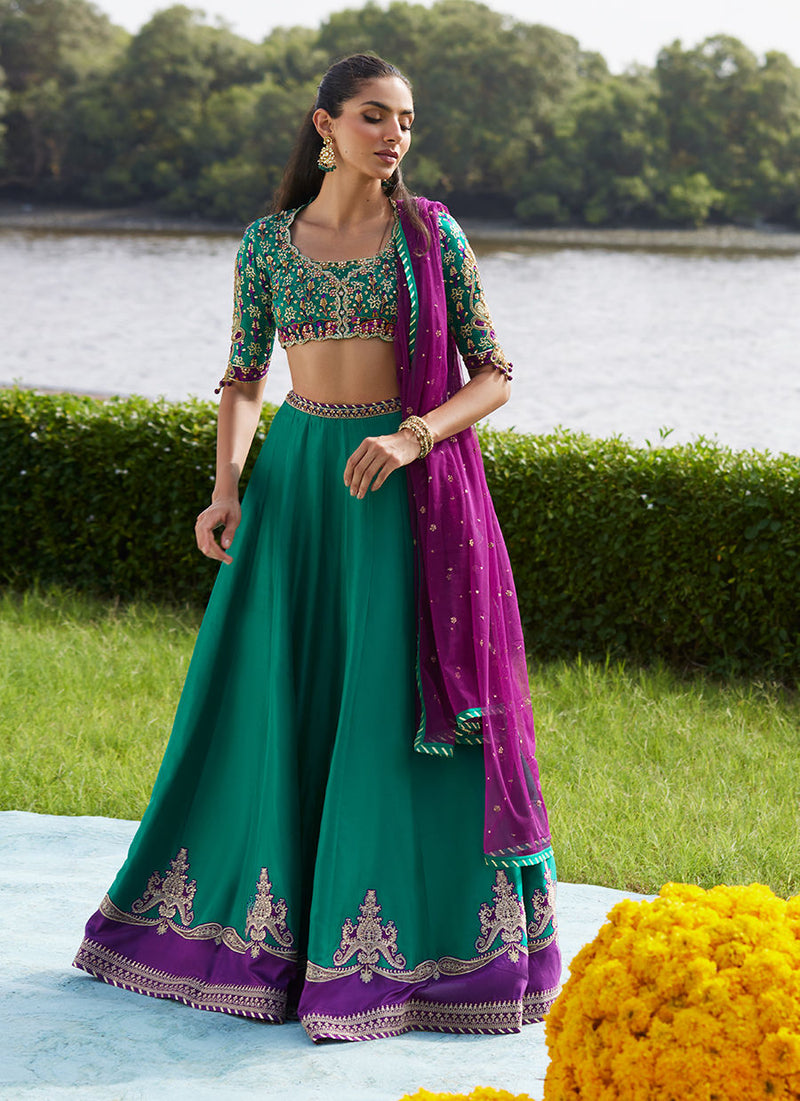 Amaranth Lehnga Choli – authentic Pakistani formal dress from the Farah Talib Aziz Mayna Festive Luxe Pret collection for women in the UK