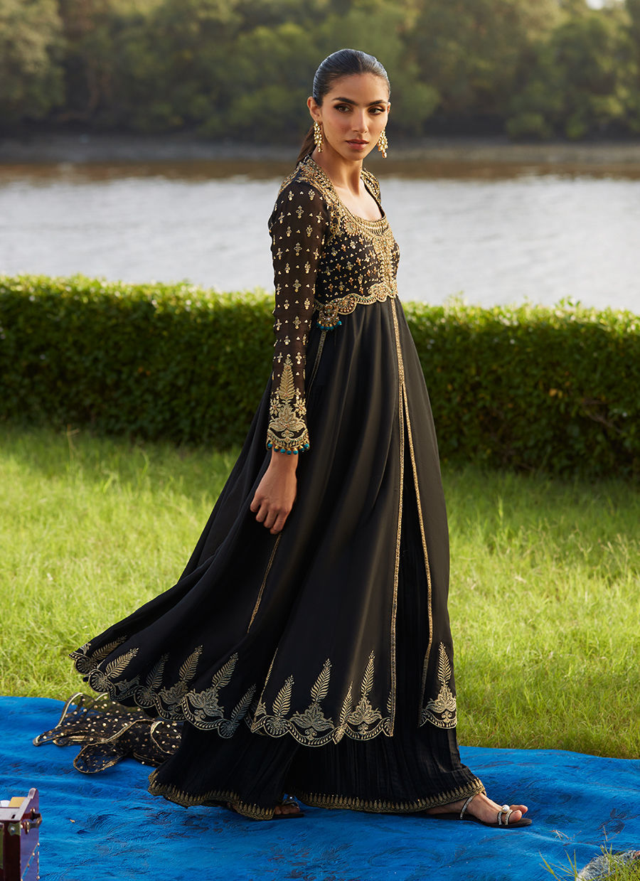 Farah Talib Aziz | Mayna Festive Luxe Pret | Mehzar Black Kalidaar And Dupatta