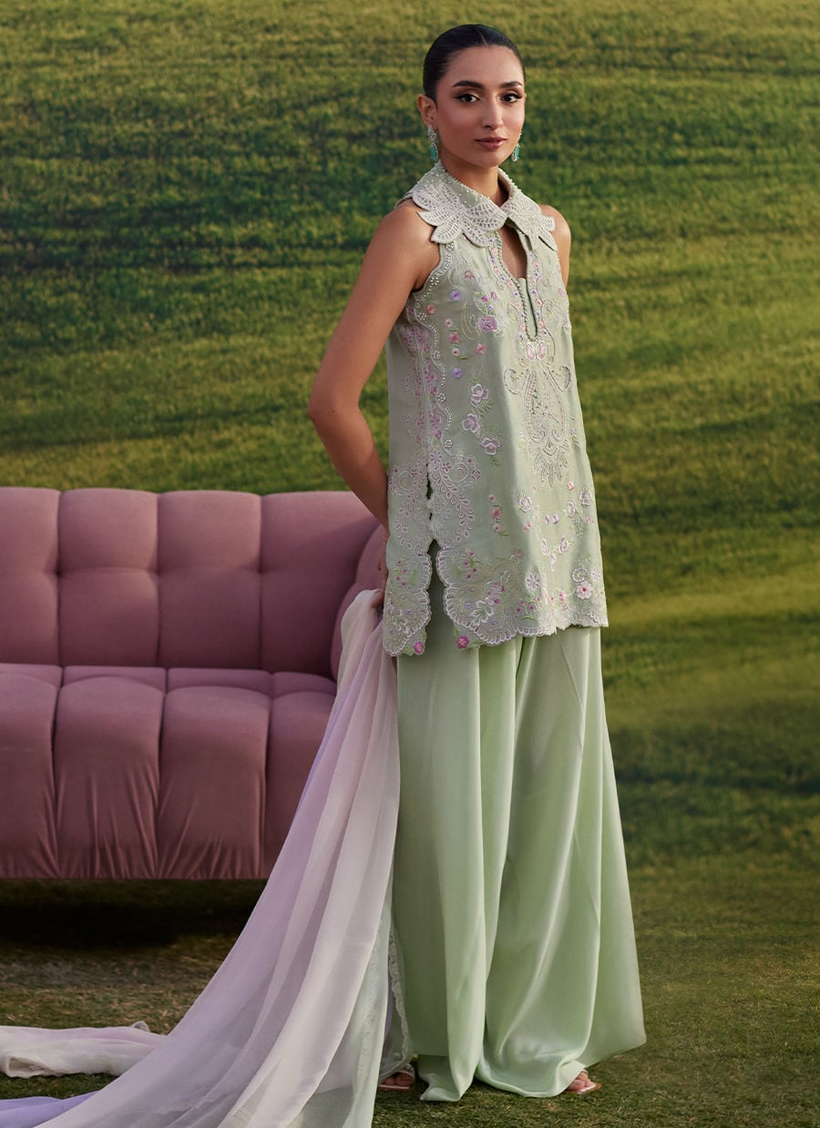 Farah Talib Aziz | Luna Eid 26 | Minaara Shirt And Dupatta - Designer Dress - Type : Ladies Clothes - Available at Libayah - 100% Original