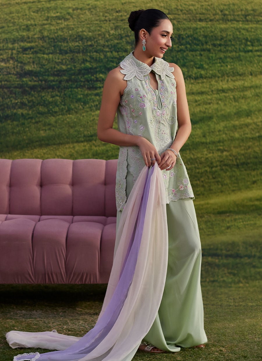 Farah Talib Aziz | Luna Eid 26 | Minaara Shirt And Dupatta - Designer Dress - Type : Ladies Clothes - Available at Libayah - 100% Original