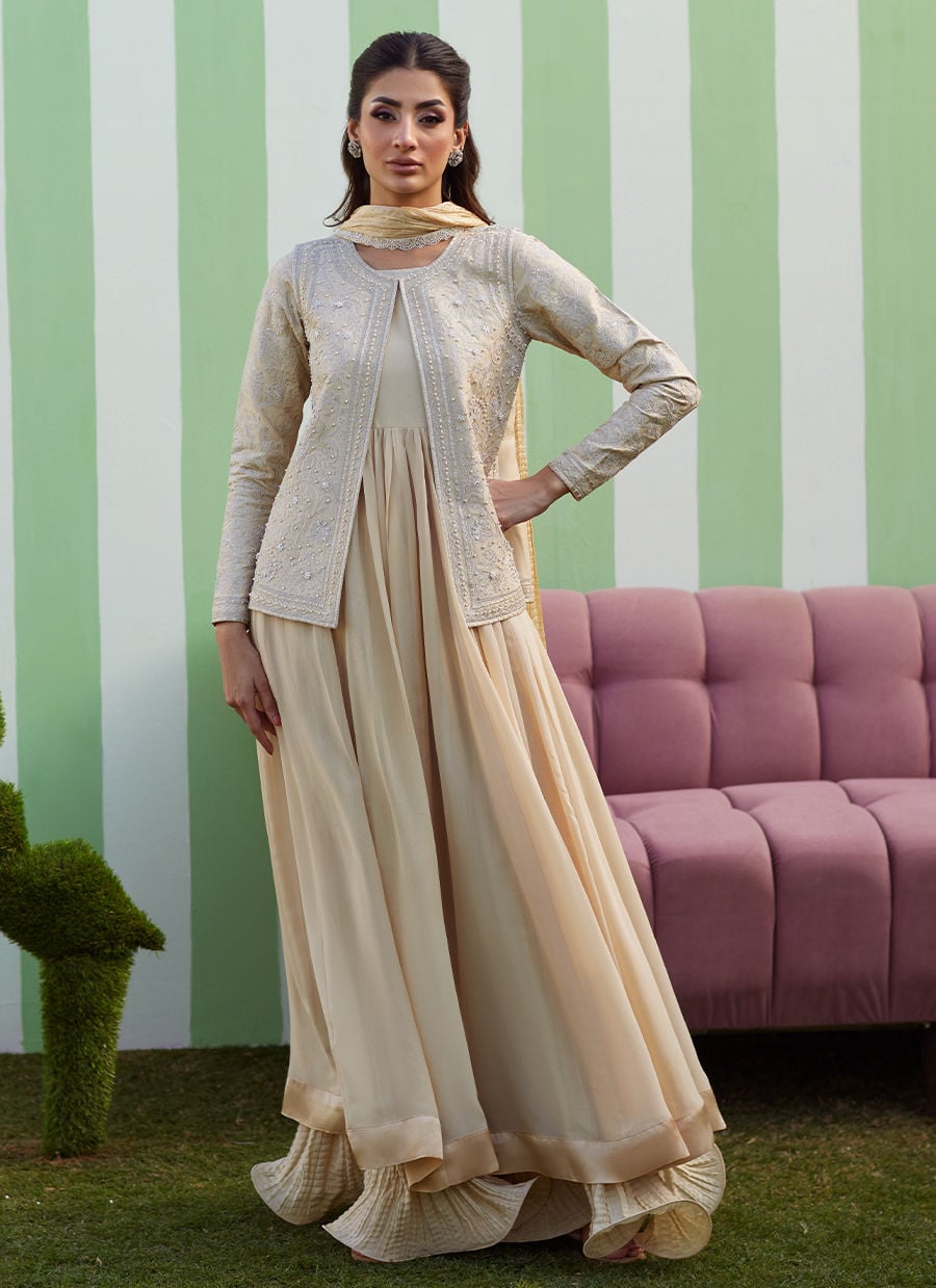 Farah Talib Aziz | Luna Eid 26 | Luma Kalidaar With Dupatta And Pants - Designer Dress - Type : Ladies Clothes - Available at Libayah - 100% Original