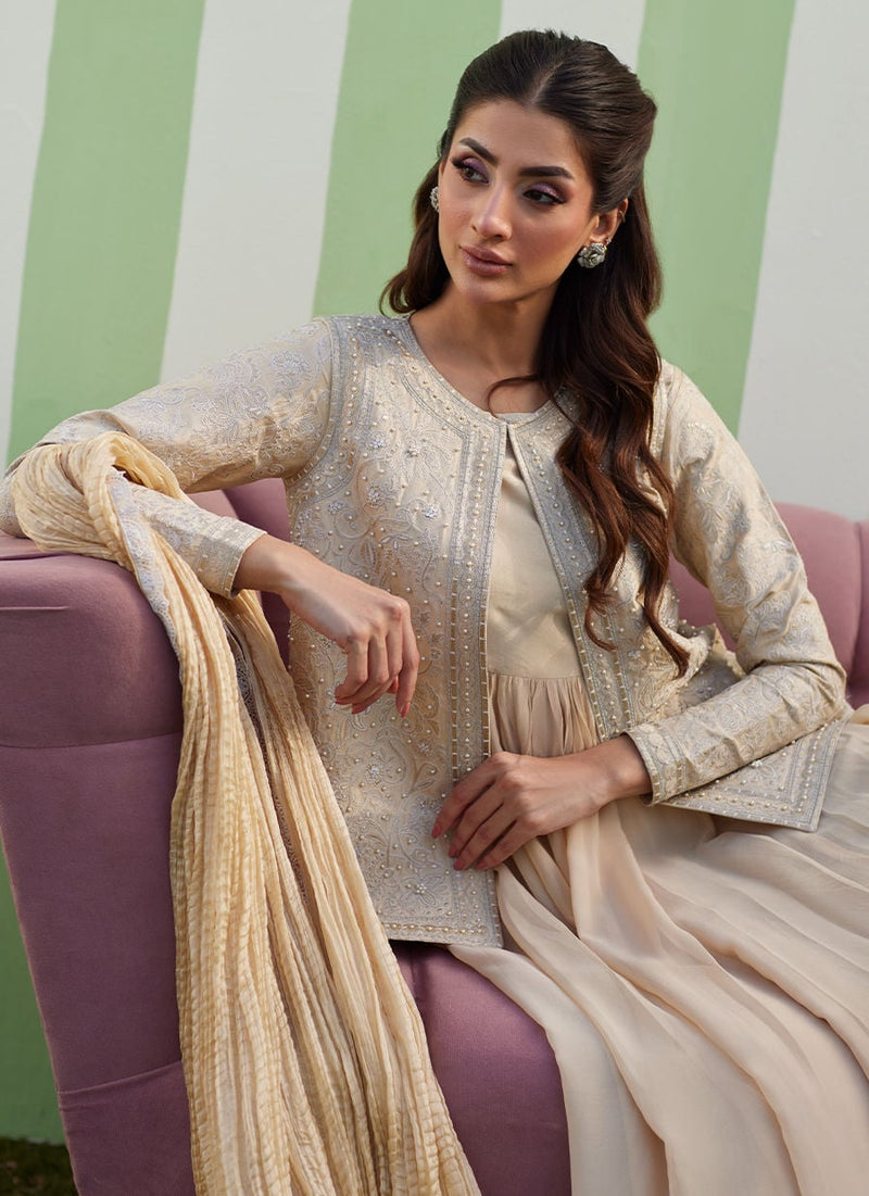 Farah Talib Aziz | Luna Eid 26 | Luma Kalidaar With Dupatta And Pants - Designer Dress - Type : Ladies Clothes - Available at Libayah - 100% Original