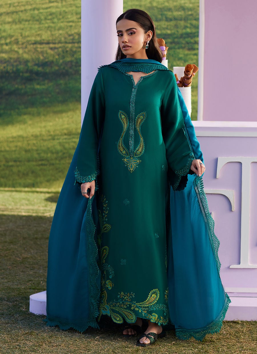 Farah Talib Aziz | Luna Eid 26 | Zayra Shirt And Dupatta - Designer Dress - Type : Ladies Clothes - Available at Libayah - 100% Original