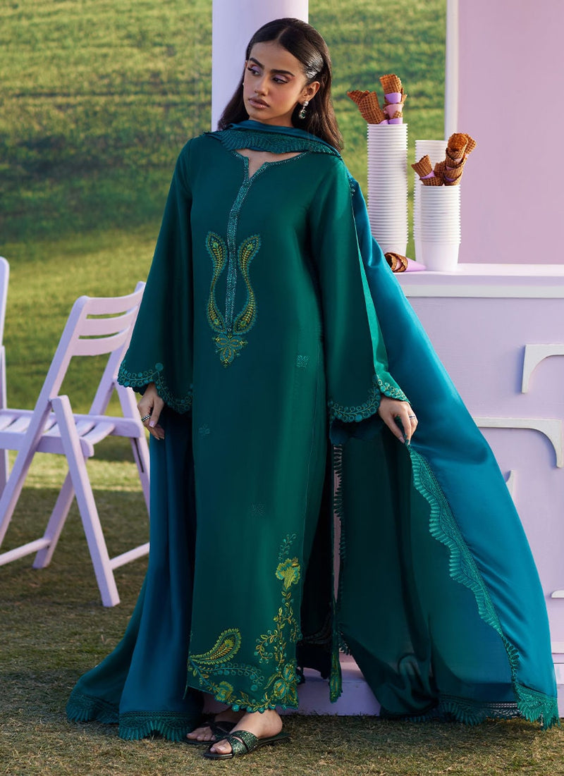 Farah Talib Aziz | Luna Eid 26 | Zayra Shirt And Dupatta - Designer Dress - Type : Ladies Clothes - Available at Libayah - 100% Original