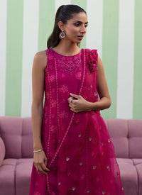 Farah Talib Aziz | Luna Eid 26 | Ayana Shirt And Dupatta - Designer Dress - Type : Ladies Clothes - Available at Libayah - 100% Original