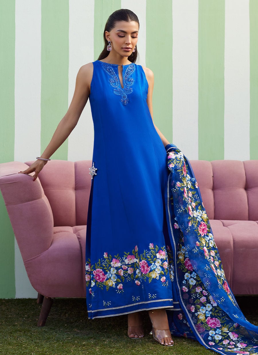 Farah Talib Aziz | Luna Eid 26 | Lara Shirt And Dupatta - Designer Dress - Type : Ladies Clothes - Available at Libayah - 100% Original