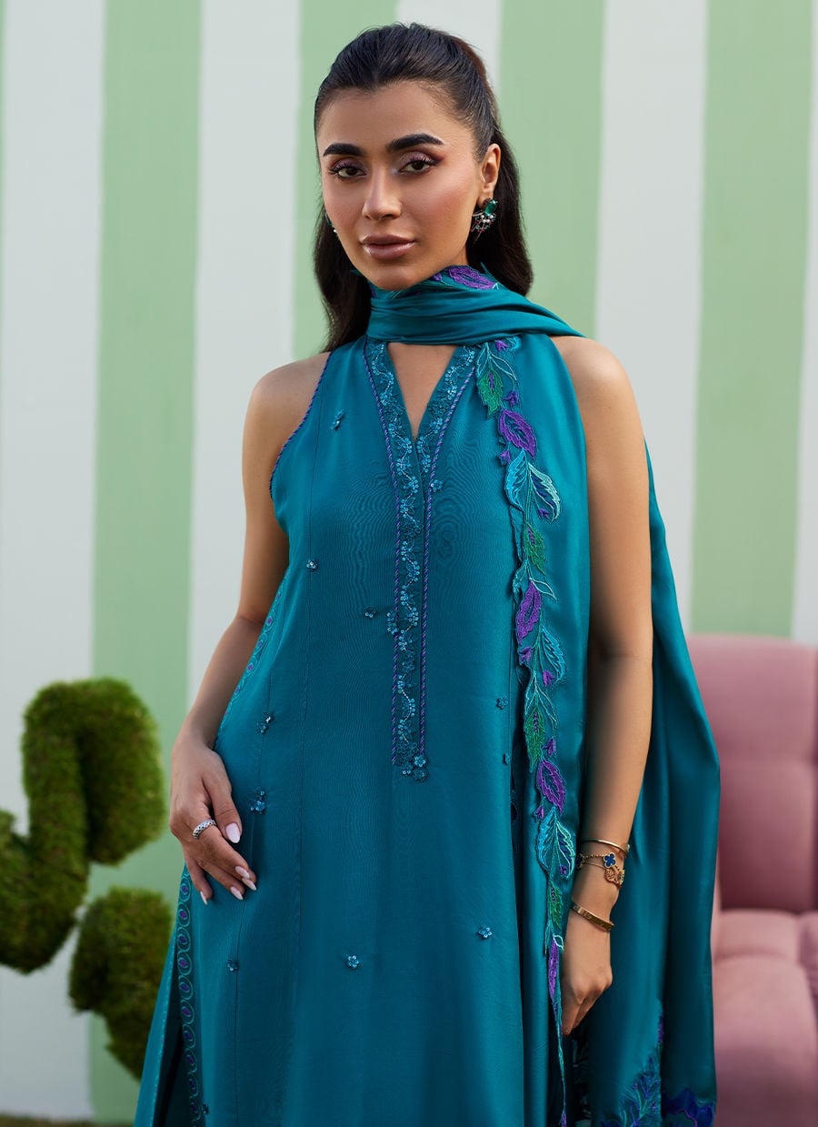 Farah Talib Aziz | Luna Eid 26 | Slona Shirt And Dupatta - Designer Dress - Type : Ladies Clothes - Available at Libayah - 100% Original