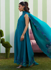 Farah Talib Aziz | Luna Eid 26 | Slona Shirt And Dupatta - Designer Dress - Type : Ladies Clothes - Available at Libayah - 100% Original