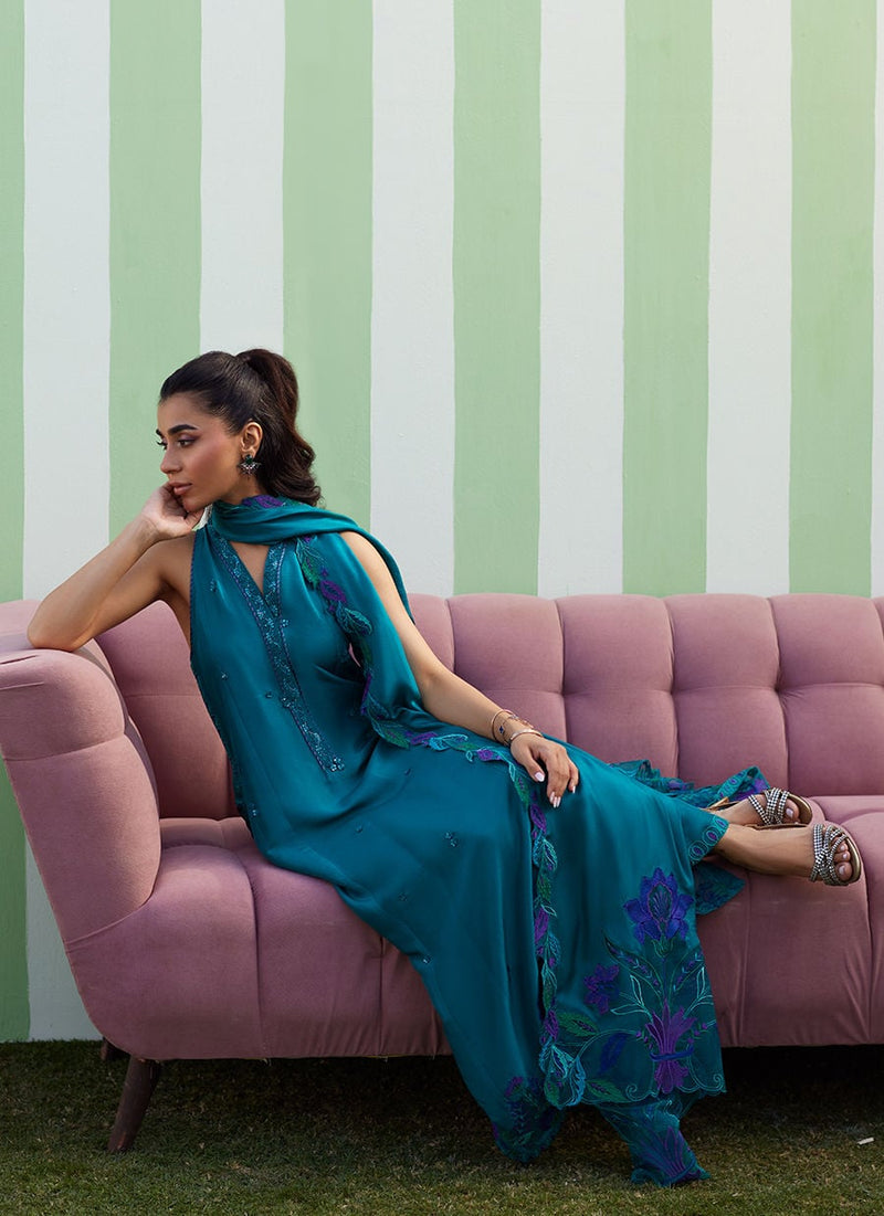 Farah Talib Aziz | Luna Eid 26 | Slona Shirt And Dupatta - Designer Dress - Type : Ladies Clothes - Available at Libayah - 100% Original