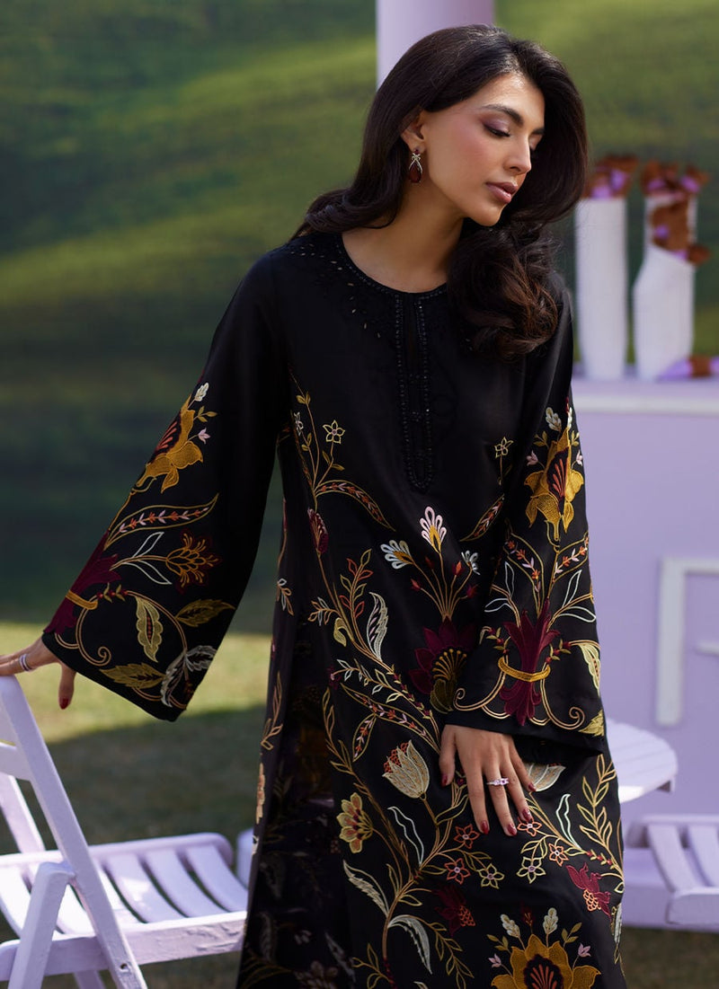 Farah Talib Aziz | Luna Eid 26 | Eavan Shirt And Dupatta - Designer Dress - Type : Ladies Clothes - Available at Libayah - 100% Original