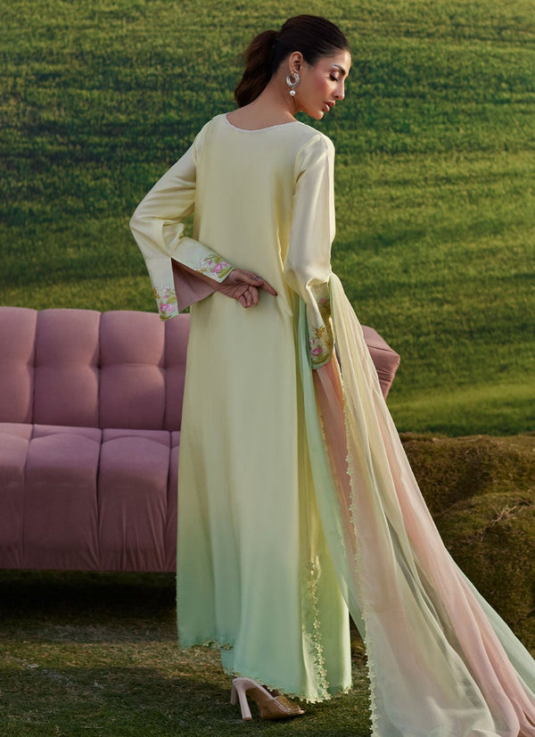 Farah Talib Aziz | Luna Eid 26 | Xeina Shirt And Dupatta - Designer Dress - Type : Ladies Clothes - Available at Libayah - 100% Original