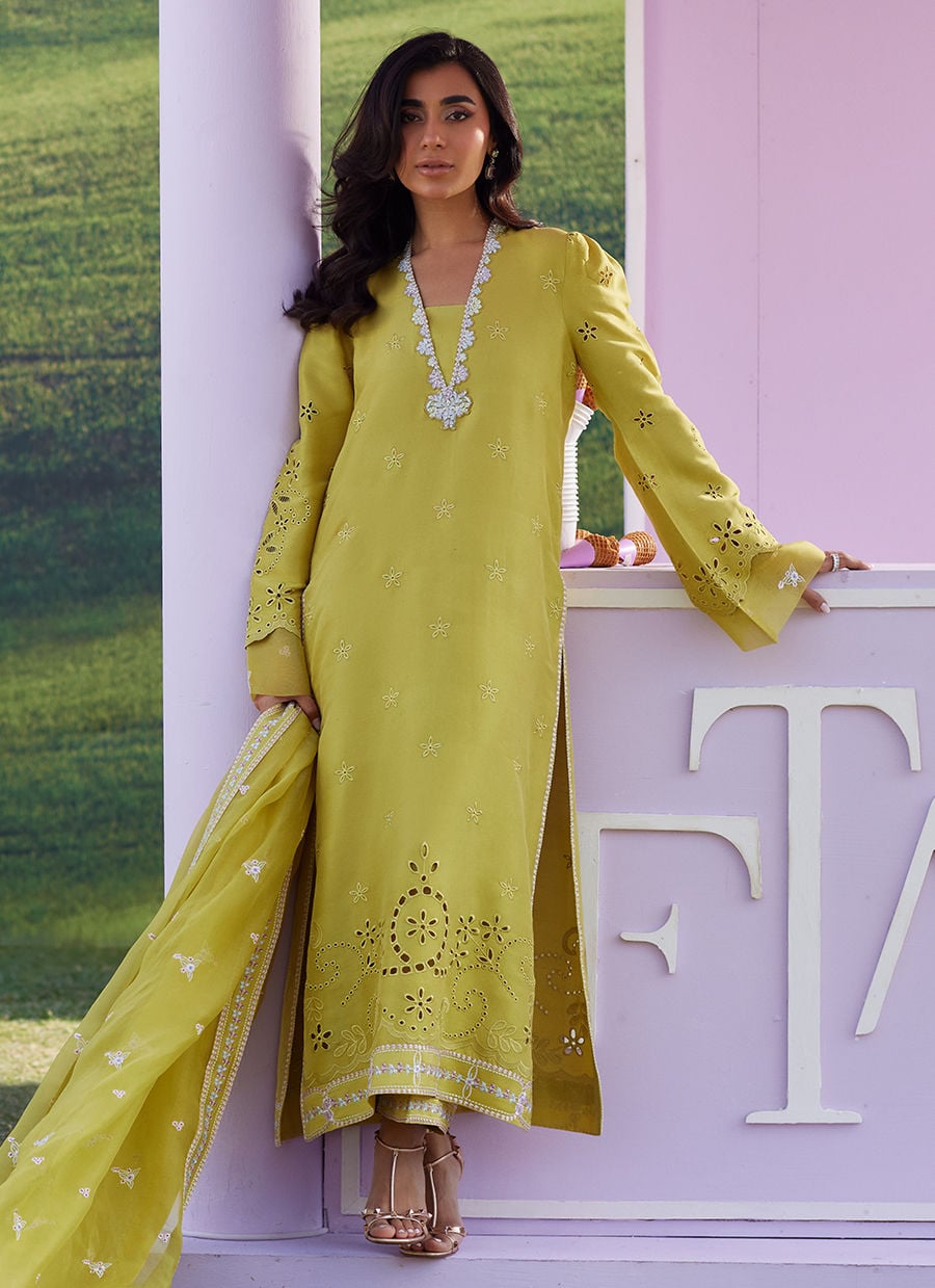 Farah Talib Aziz | Luna Eid 26 | Jayah Shirt And Dupatta - Designer Dress - Type : Ladies Clothes - Available at Libayah - 100% Original