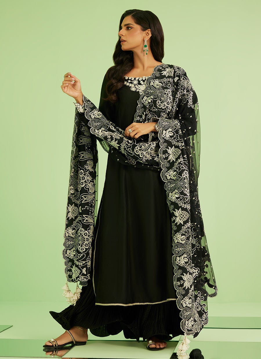 Farah Talib Aziz | Veya A Draped Capsule | Noir Elan Kalidaar by Farah Talib Aziz - Designer Dress  - Type : Ladies Clothes - Available at Libayah - 100% Original 