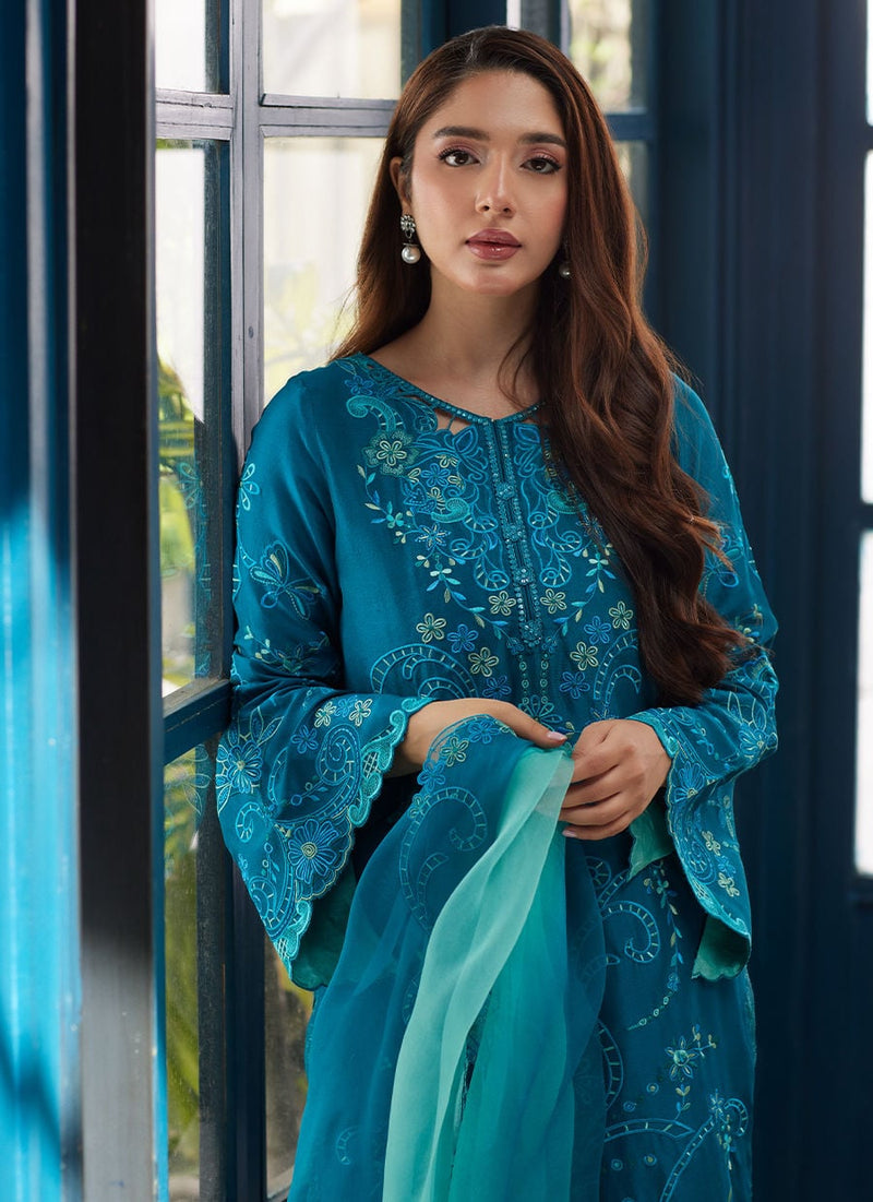 Farah Talib Aziz | Tara Luxe Eid 26 | Eliana by Farah Talib Aziz - Designer Dress  - Type : Ladies Clothes - Available at Libayah - 100% Original 