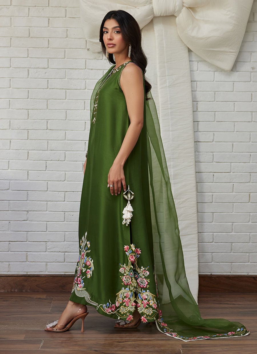 Farah Talib Aziz | Tara Luxe Eid 26 | Gracie by Farah Talib Aziz - Designer Dress  - Type : Ladies Clothes - Available at Libayah - 100% Original 