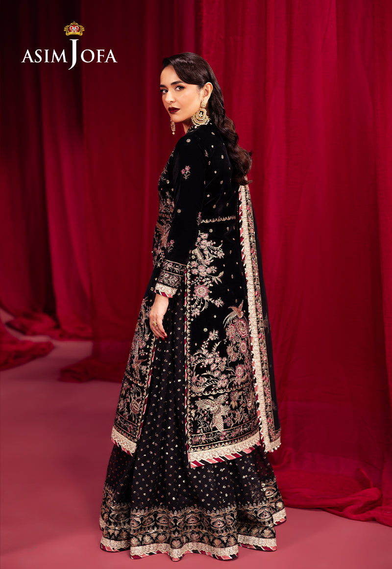 Asim Jofa | Makhmal Formals | AJMV-01 by Asim Jofa - Designer Dress - Type: Ladies Clothes - Available at Libayah - 100% Original
