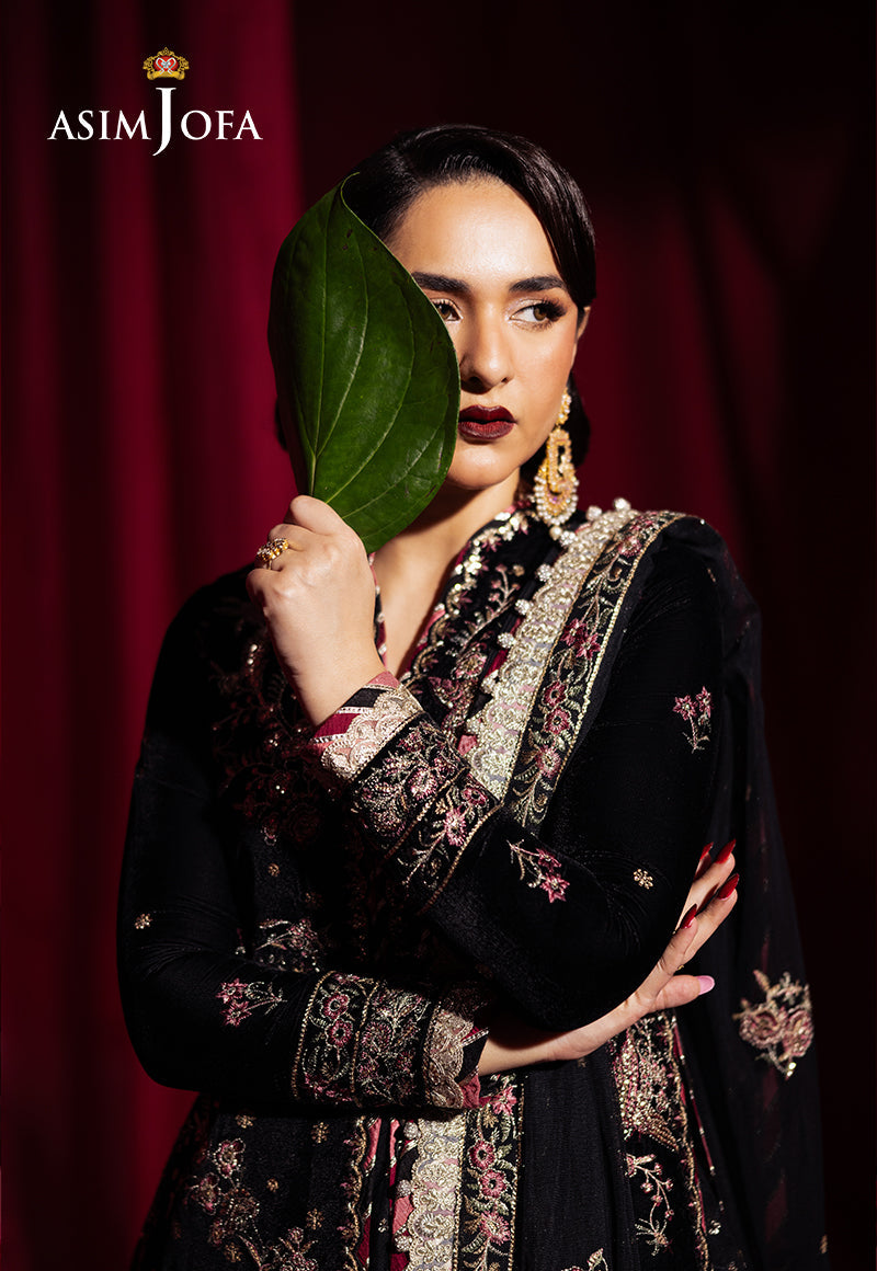 Asim Jofa | Makhmal Formals | AJMV-01 by Asim Jofa - Designer Dress - Type: Ladies Clothes - Available at Libayah - 100% Original