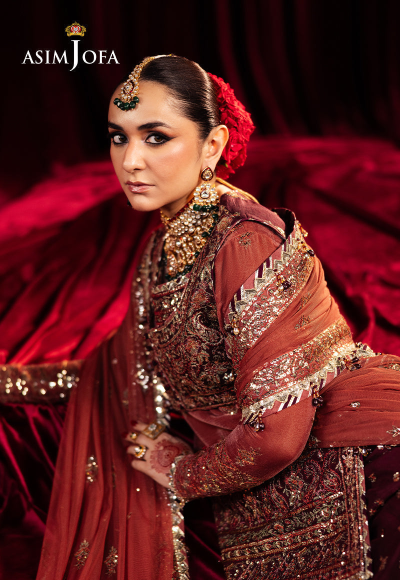 Asim Jofa | Makhmal Formals | AJMV-04 by Asim Jofa - Designer Dress - Type: Ladies Clothes - Available at Libayah - 100% Original