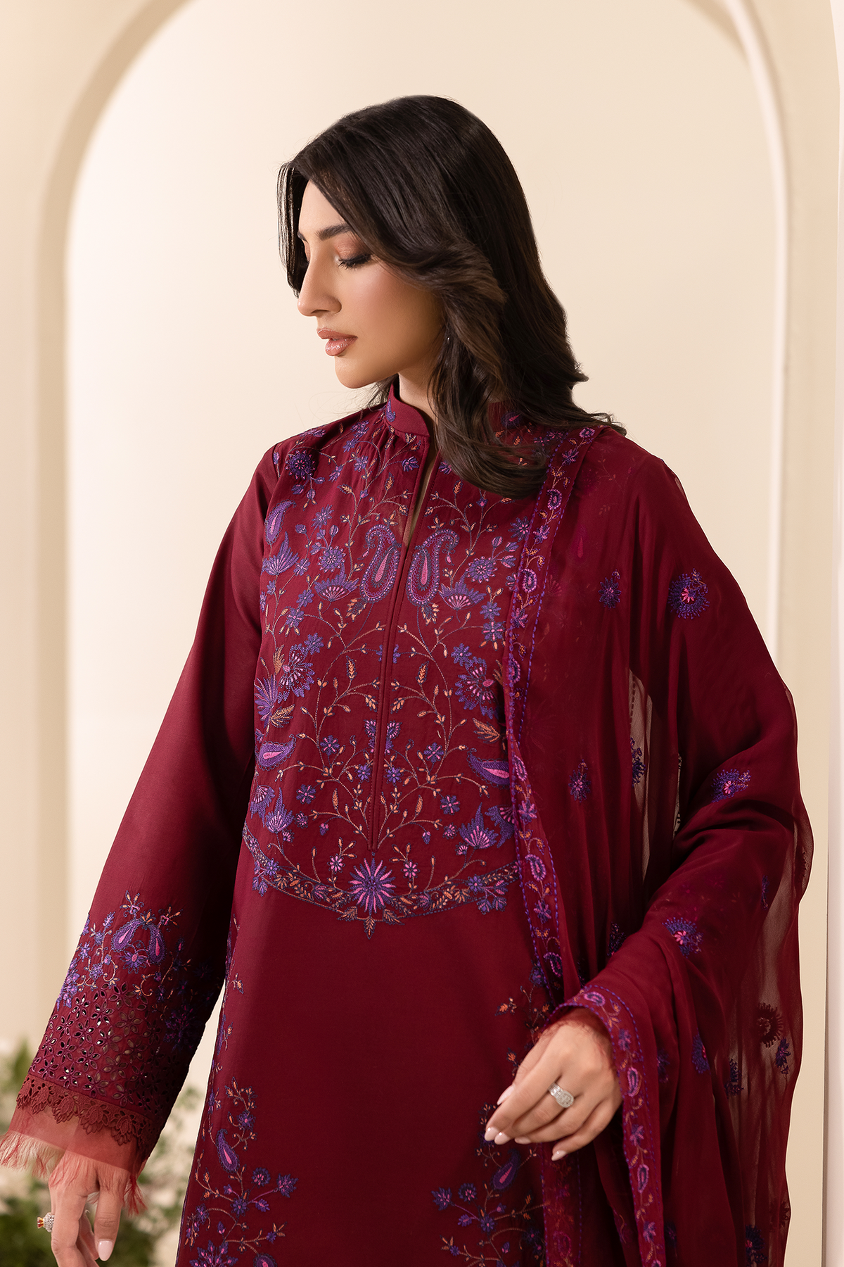 Rajbari | Premium Edition | Embroidered Chiffon Dopatta 08 - by Libayah - Registered Vendor of : Rajbari - 100% Original Designer Dress
