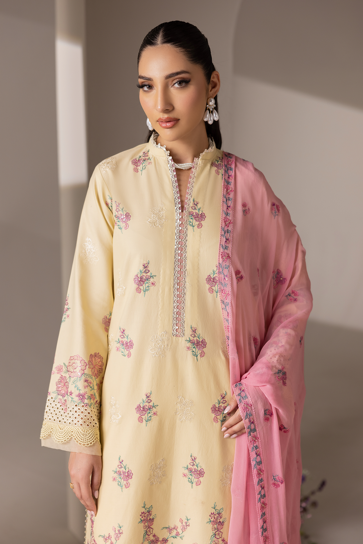 Rajbari | Premium Edition | Embroidered Chiffon Dopatta 09 - by Libayah - Registered Vendor of : Rajbari - 100% Original Designer Dress