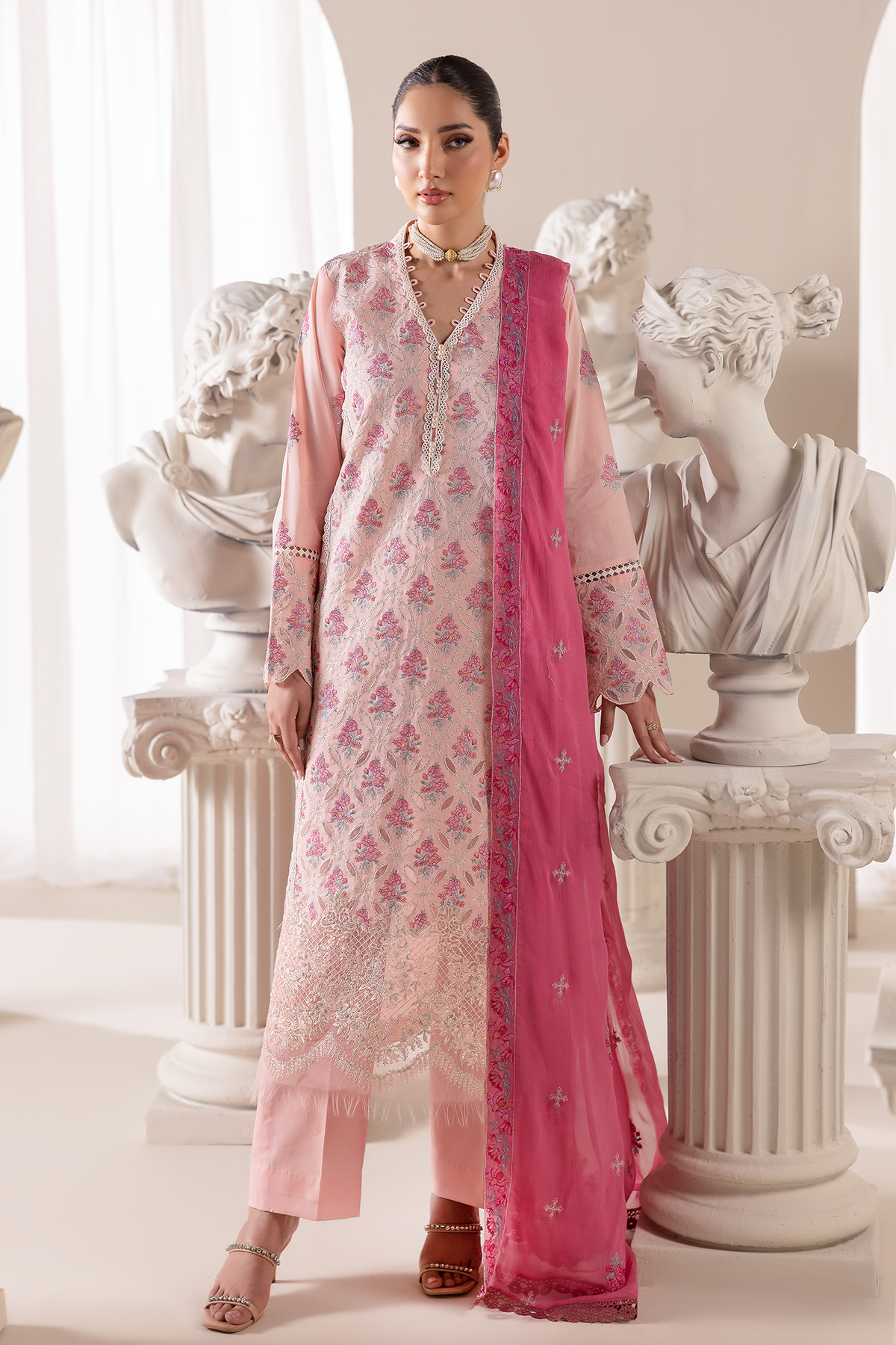 Rajbari | Premium Edition |Embroidered Chiffon Dopatta 02 - by Libayah - Registered Vendor of : Rajbari - 100% Original Designer Dress
