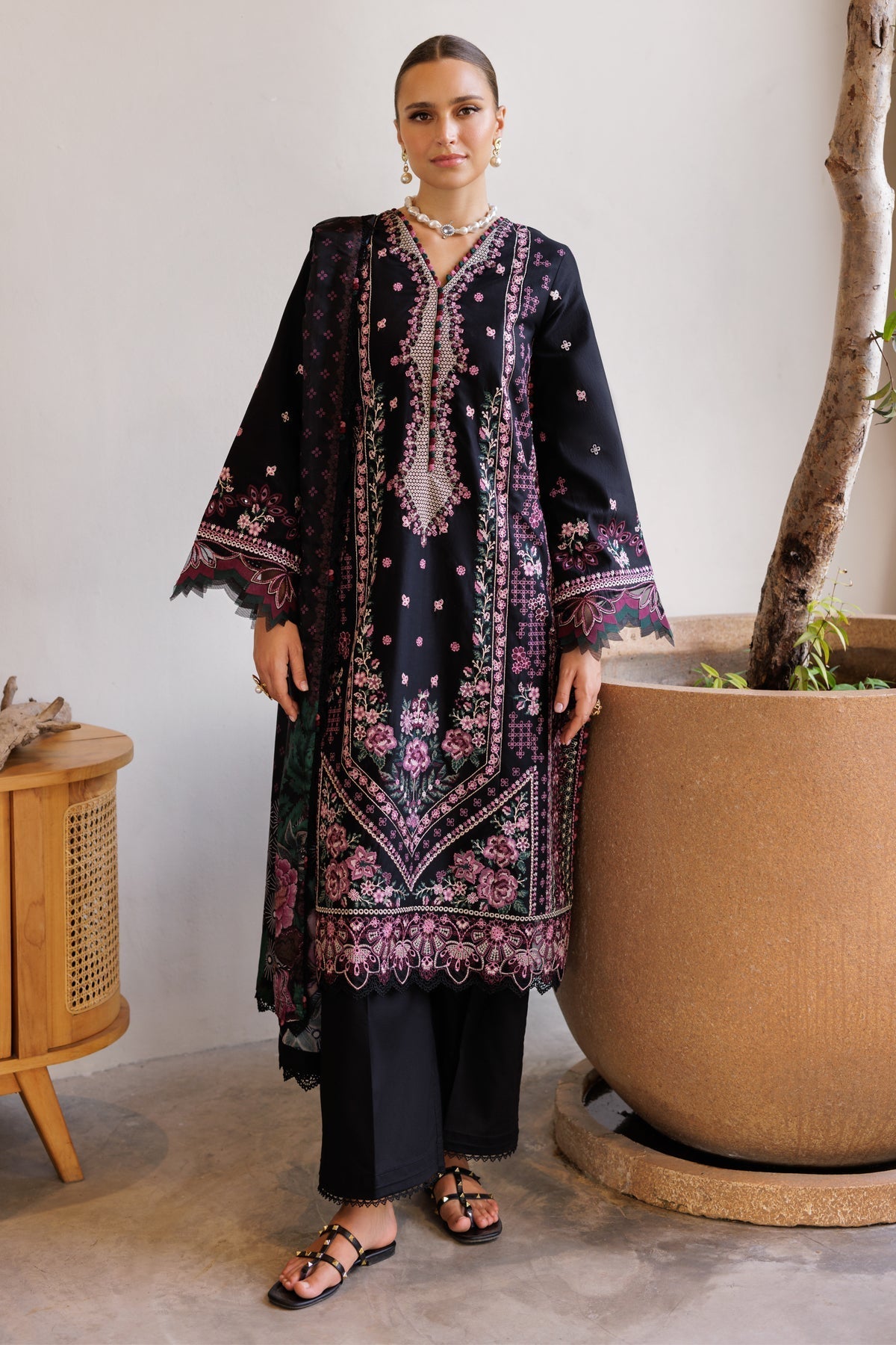 Xenia Formals | Luxury Lawn 25 | ZITA by Xenia Formals - Designer Dress - Type: Ladies Clothes - Available at Libayah - 100% Original