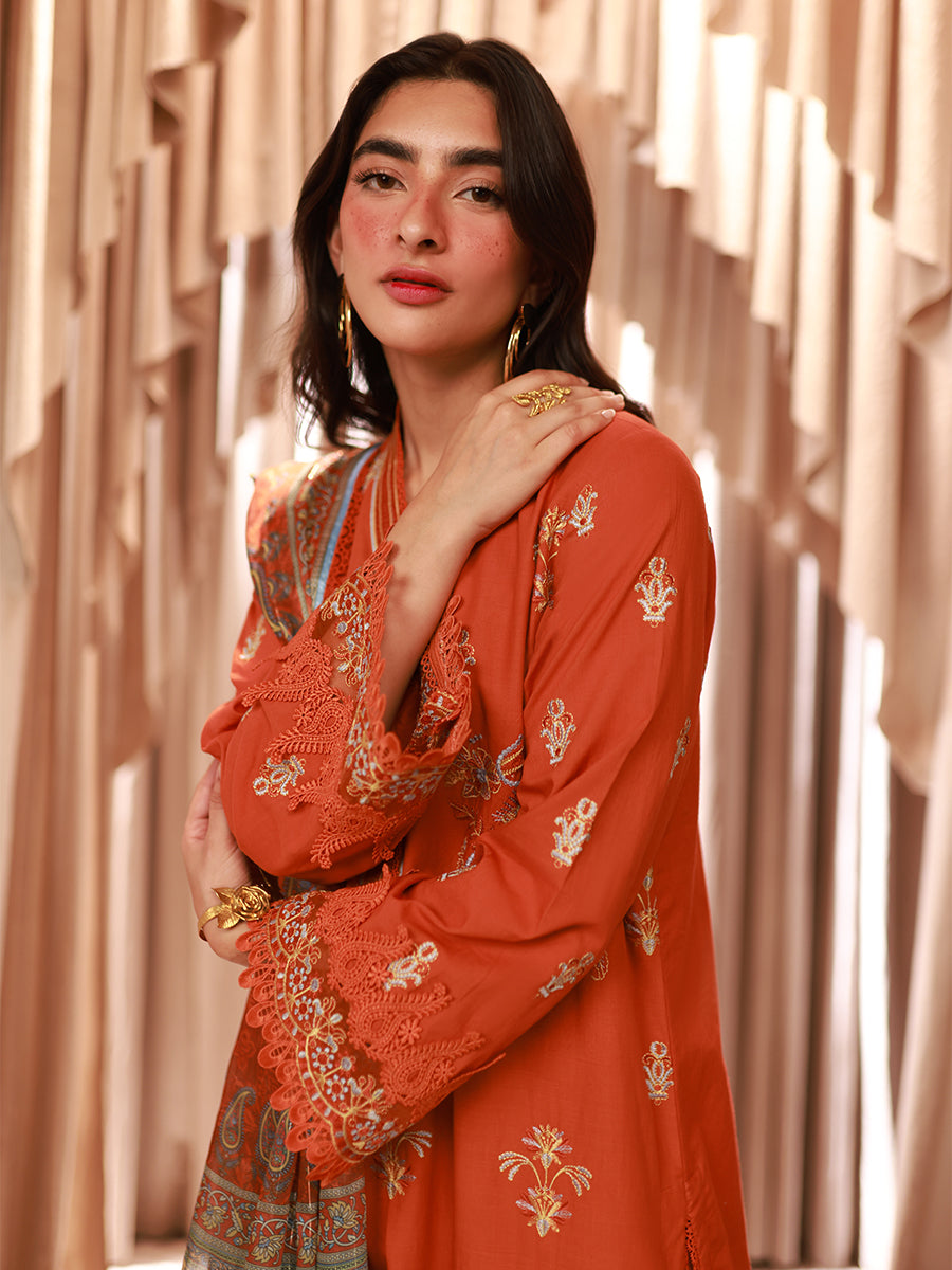 Salitex | Varya Luxury Lawn | D05 by Salitex - Designer Dress - Type: Luxury - Available at Libayah - 100% Original