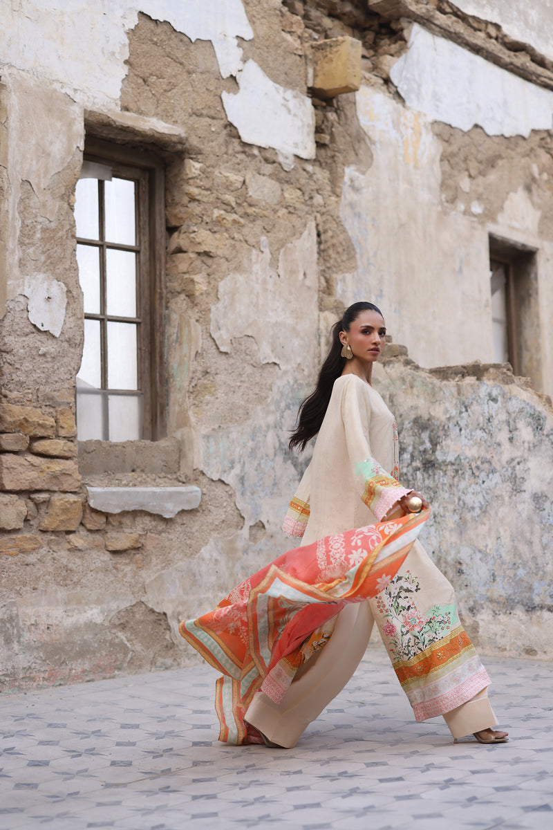 Wardha Saleem | Zimal Luxury Eid Edit 26 | Zahab by Wardha Saleem - Designer Dress  - Type : Ladies Clothes - Available at Libayah - 100% Original 