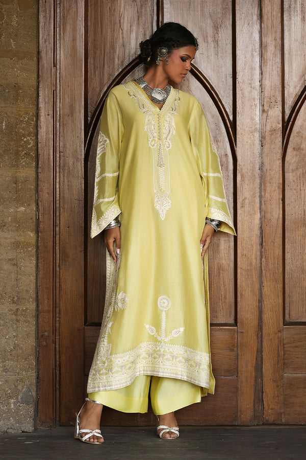 Wardha Saleem | Aari Collection |  Mahveen by Wardha Saleem - Designer Dress  - Type : Ladies Clothes - Available at Libayah - 100% Original 