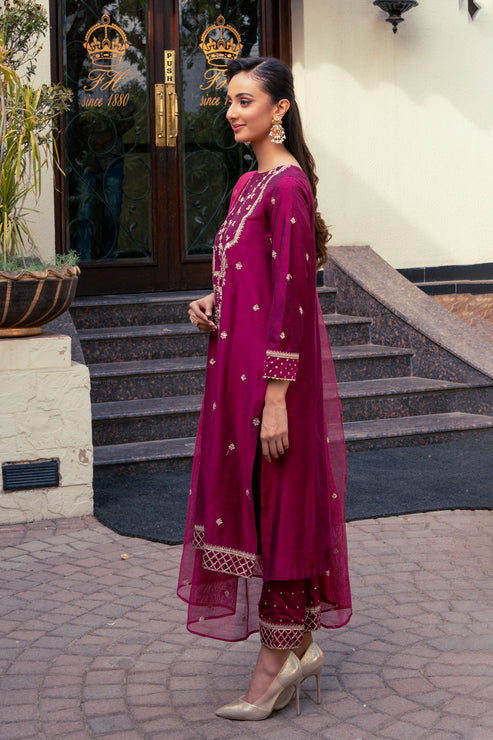 Kross Kulture | Luxury Baharaneh | Mahi KLX-00864 by Kross Kulture - Designer Dress - Type: Ladies Clothes - Available at Libayah - 100% Original