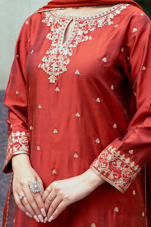 Kross Kulture | Luxury Baharaneh | Zimal KLX-00861 by Kross Kulture - Designer Dress - Type: Ladies Clothes - Available at Libayah - 100% Original