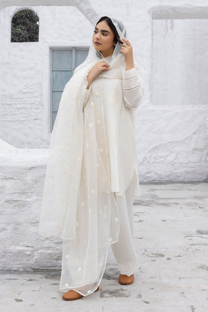 Erum Khan | Ramadan Edition | Maha by Erum Khan - Designer Dress - Type: Ladies Clothes - Available at Libayah - 100% Original