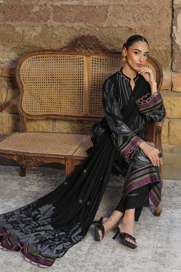 Sahar | winter 25 | Velour Noir
