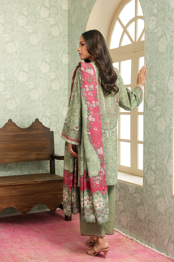 Sahar | winter 25 | Rosé Meadow