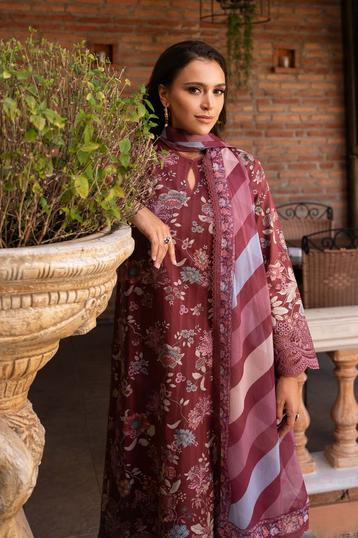 Afrozeh | Damask The Holiday Edit 25 | Azara B by Afrozeh - Designer Dress - Type: Ladies Clothes - Available at Libayah - 100% Original